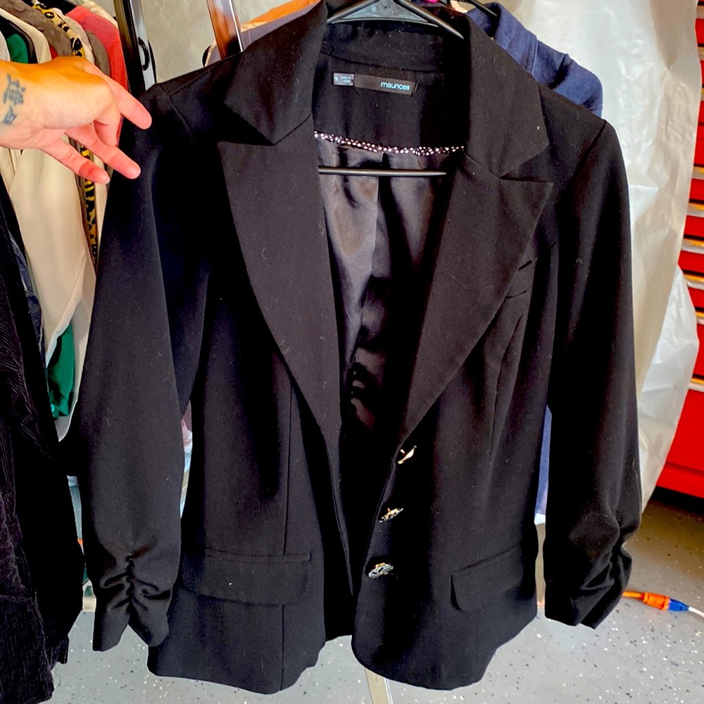 Maurice’s Black blazer